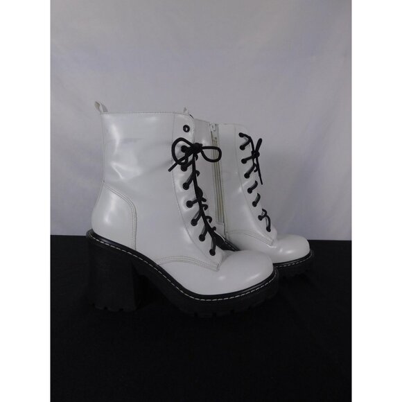 Madden Girl White Platform Combat Boots 8 - Chunky Heel Lug Sole - Excellent - Picture 2 of 7